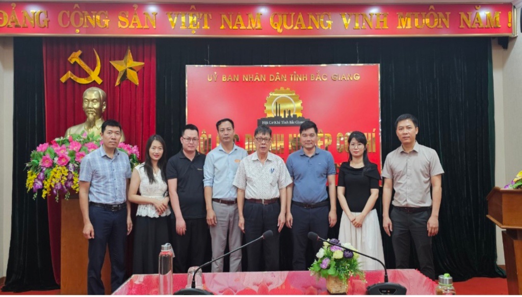 Hội Các doanh nghiệp cơ khí tỉnh Bắc Giang làm việc với Hiệp hội Công nghiệp hỗ trợ Việt Nam (VASI)